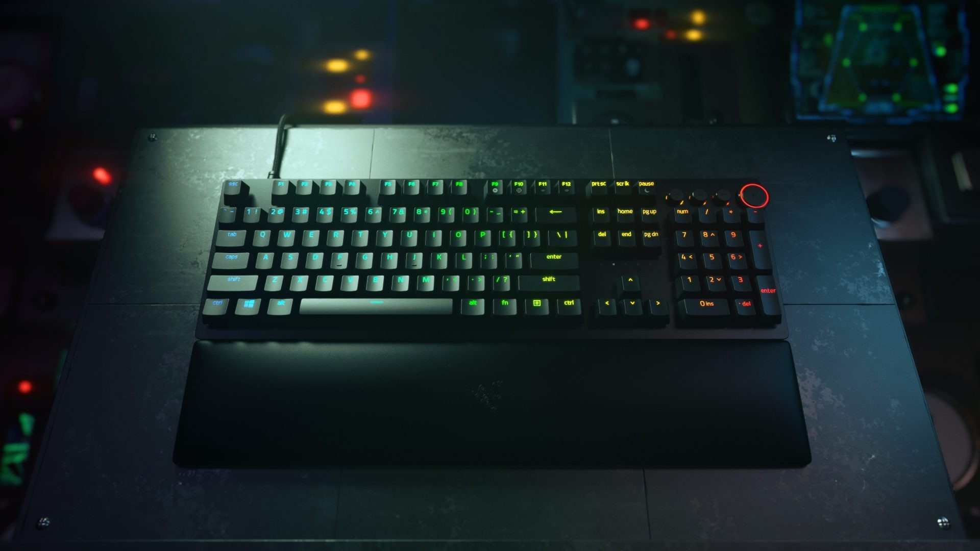 Razer HUNTSMAN V2 - Ergonomic Optical Gaming Keyboard (Clicky Purple Switch) - US Layout