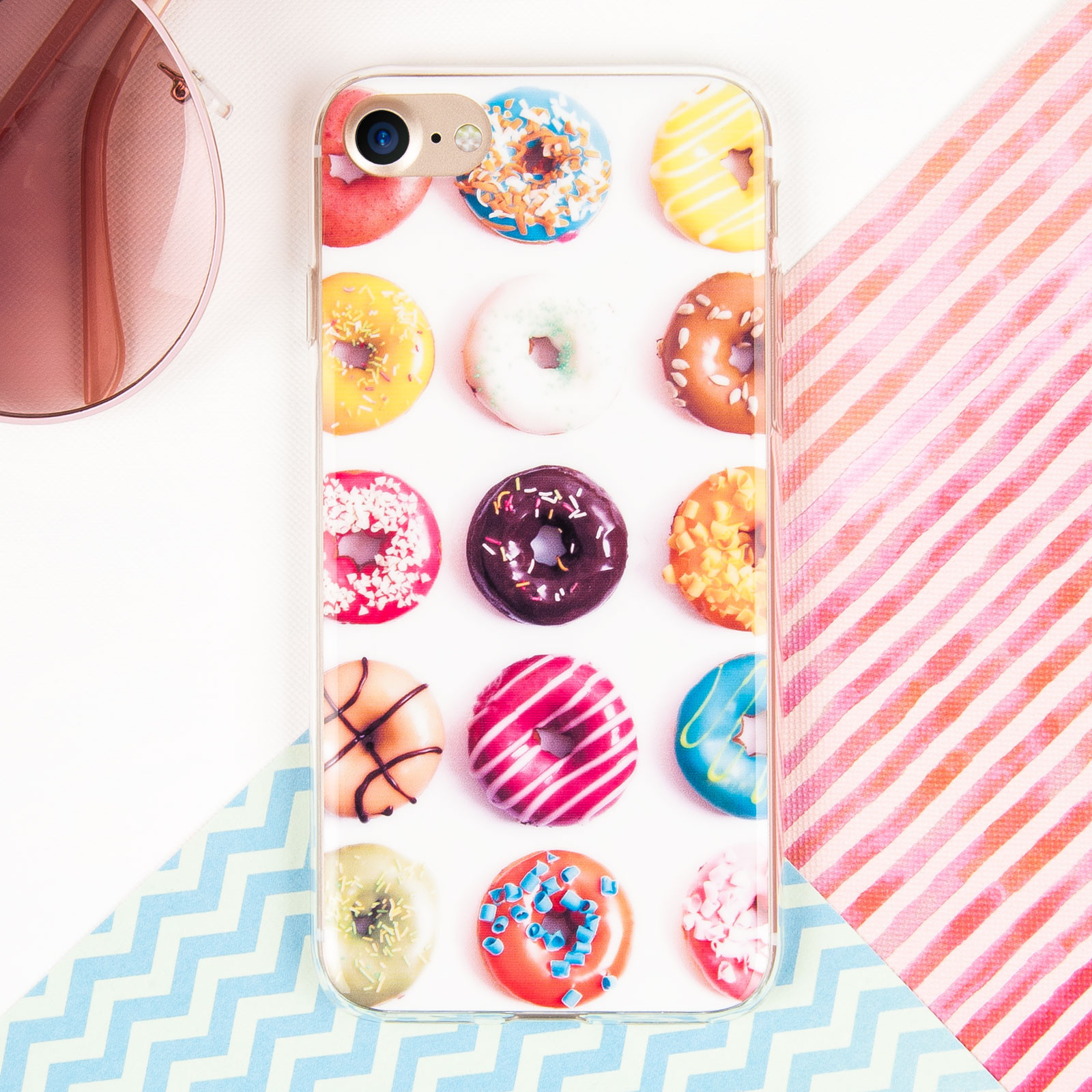 Θήκη σιλικόνης για iPhone 7 Doughnut by YouSave Accessories και screen protector (200-101-658)