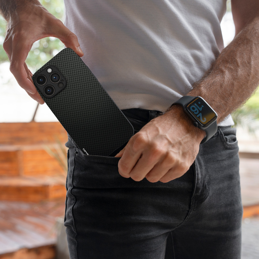 Θήκη Sonique Carbon Series για Xiaomi Redmi Note 13 Pro 4G / Poco M6 Pro 4G Μαύρο 01