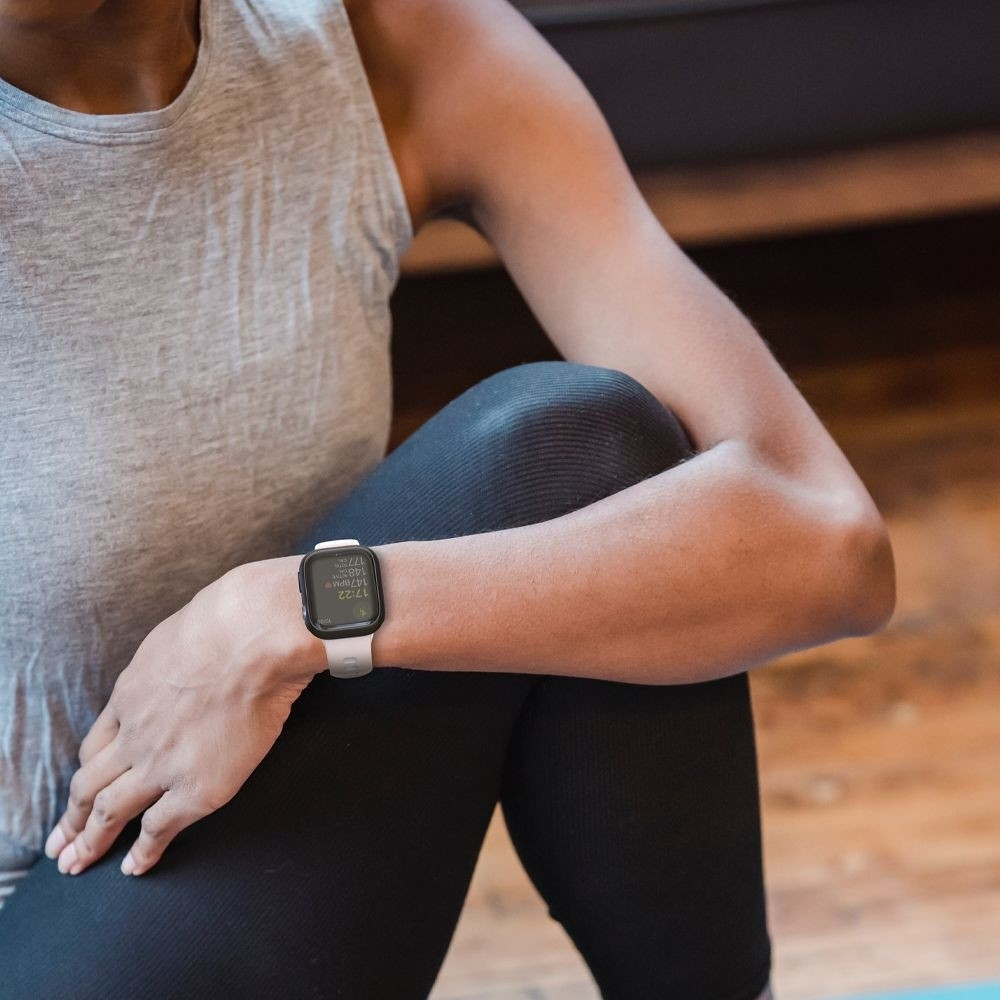 Spigen Θήκη Thin Fit Apple Watch 7 41mm - Black (ACS04184)